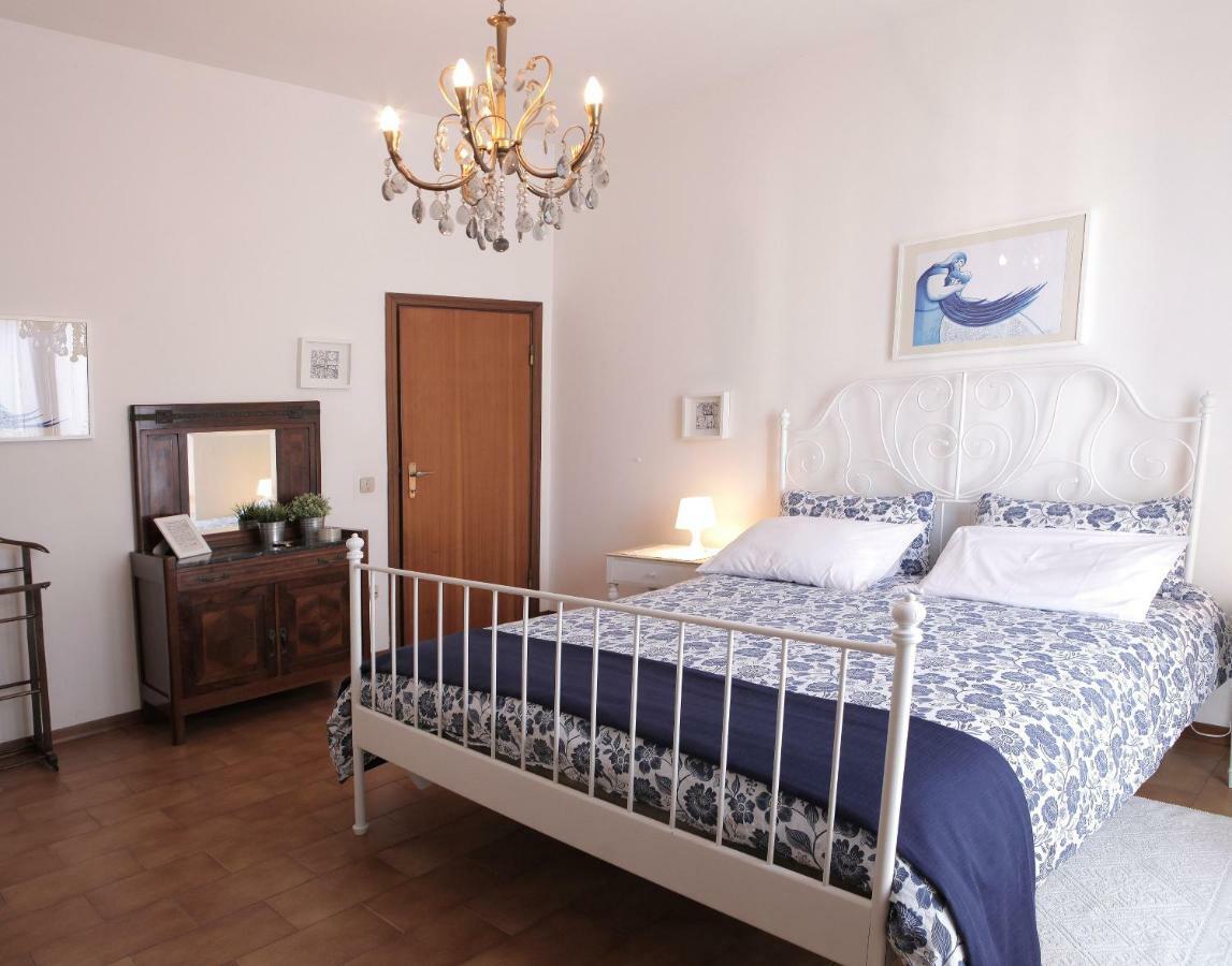 Goga&Romeo Bed and Breakfast Pesaro Buitenkant foto